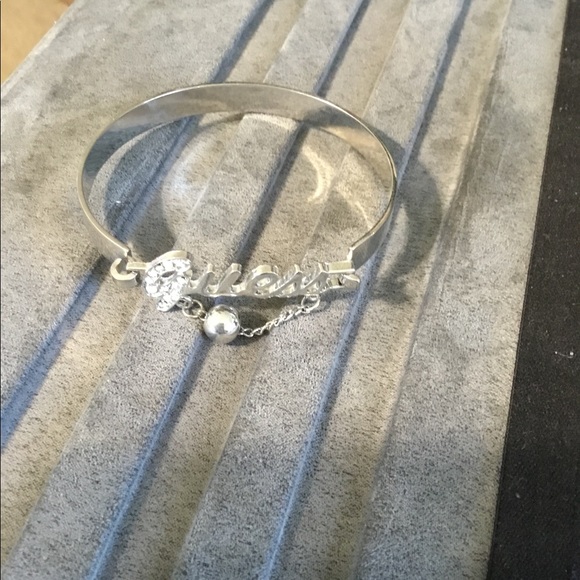 Guess bracelet - Picture 1 of 2